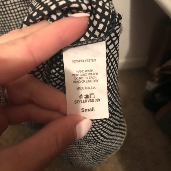 Patterned tank - Picture 4 of 4